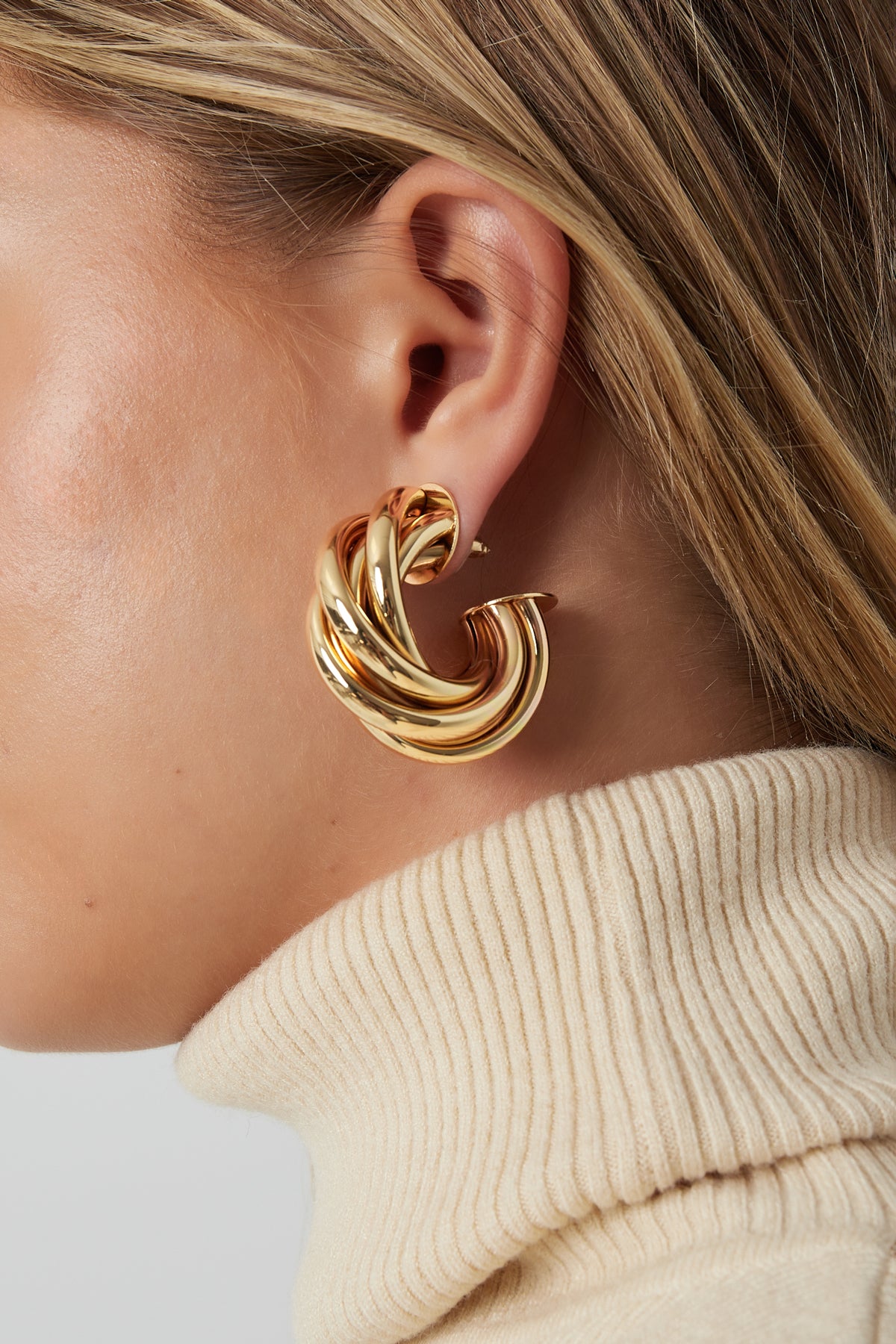 Livia Earrings